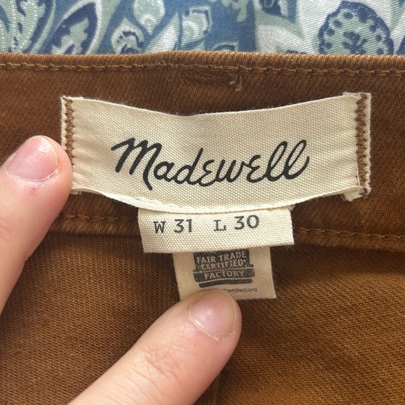 Madewell Men’s 31/30 Athletic Slim Jeans in Dried Cedar Color - Picture 2 of 8